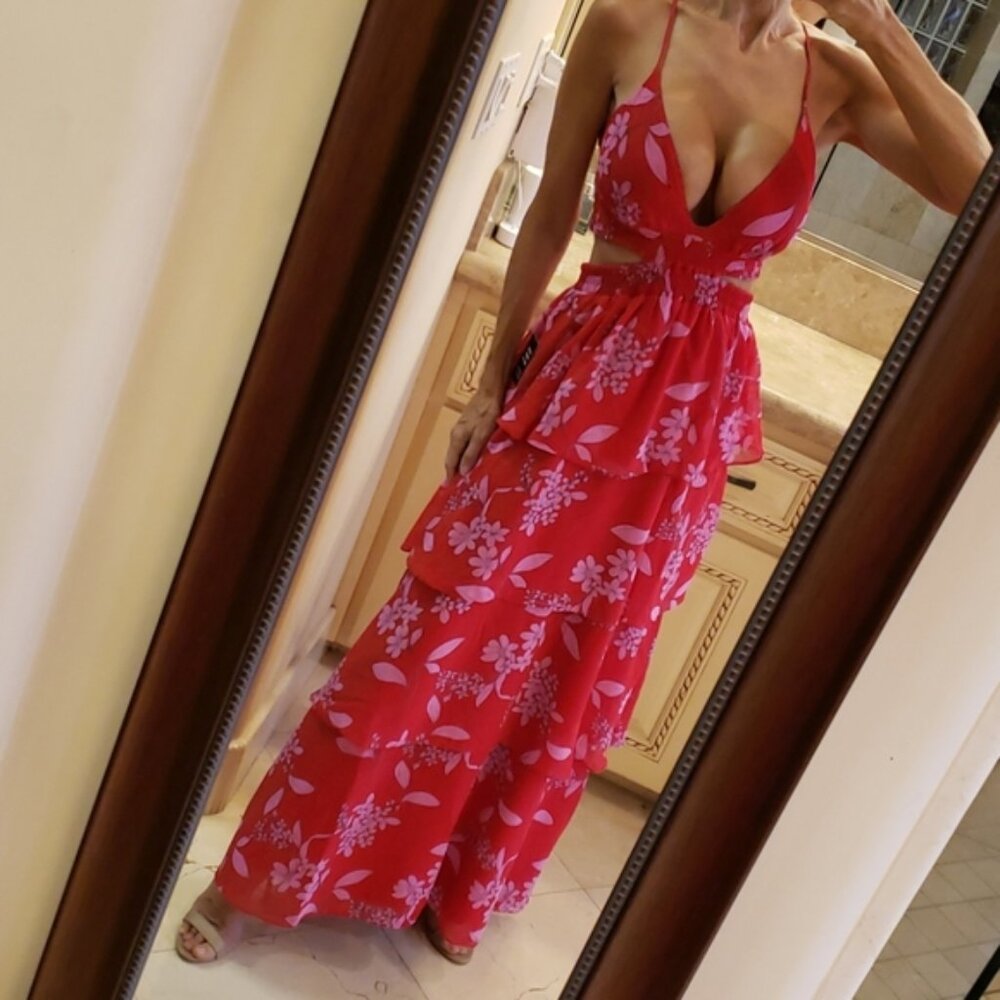 Express tiered floral print maxi dress. Size: XS. NWT - Picture 3 of 15